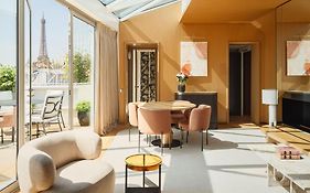 Hôtel De Sers Champs Elysées Paris